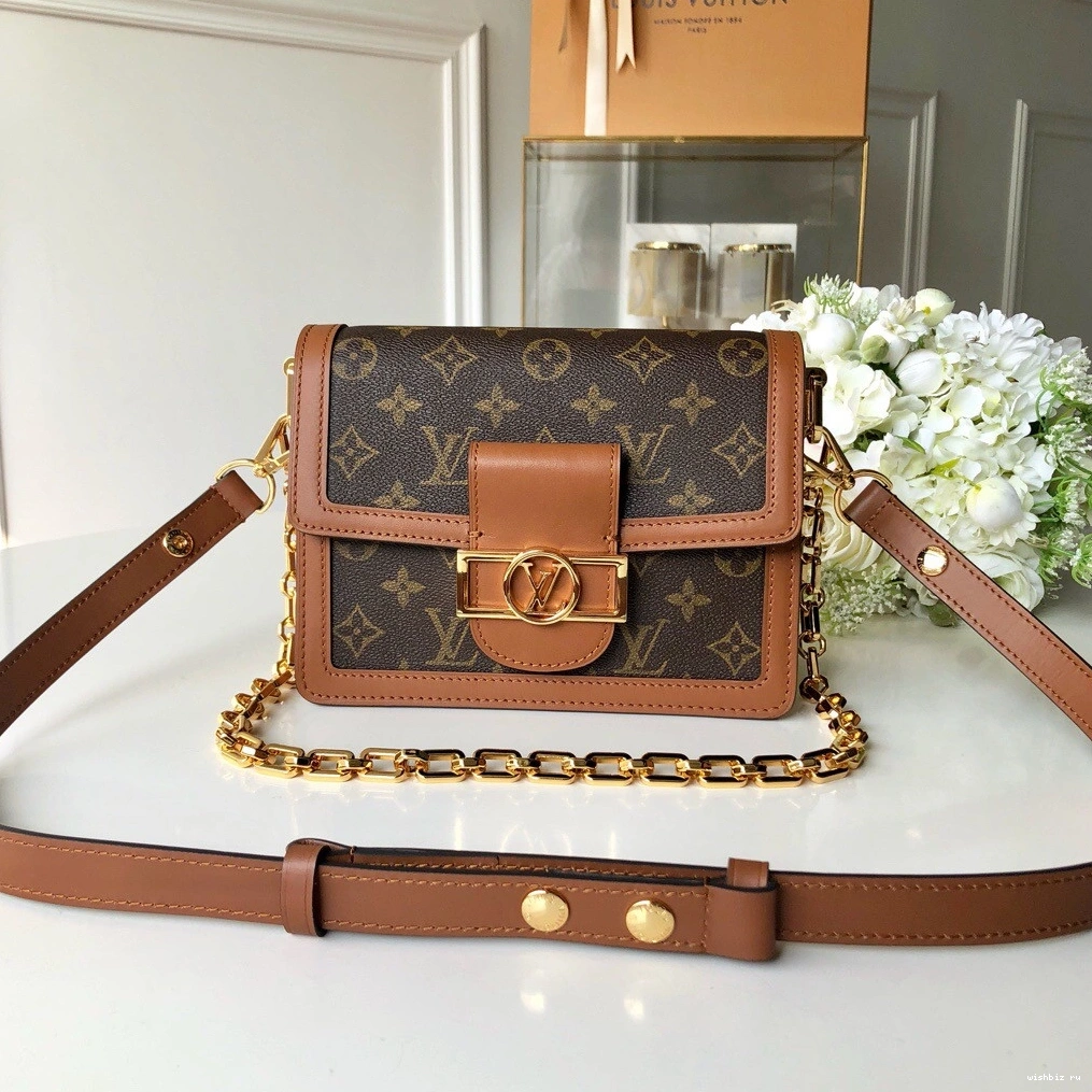 WIS Vuitton Spring Louis Show） Dauphine Mini（2019 0927